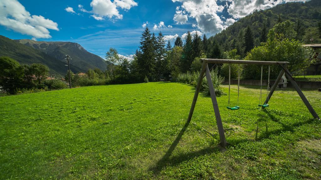 Casa Al Portico Leilighet Pieve Di Ledro Eksteriør bilde